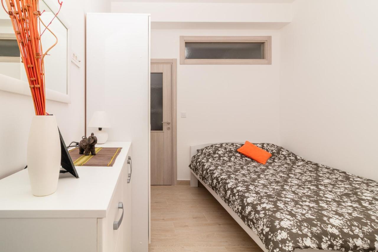 Apartment Mini Condo Meljine Herceg Novi Bagian luar foto